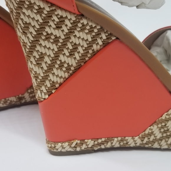 CATALINA - Picture 4 of 4